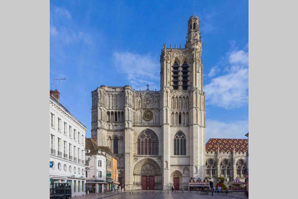 Le Cosy Apartment Sens Exterior foto